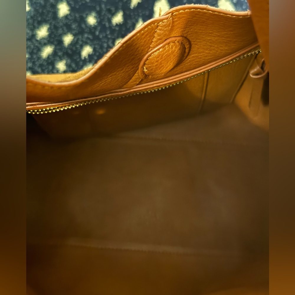 Banana Republic Vegan Suede Slouch Tote Bag - Picture 10 of 11